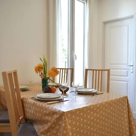 Appartement Les Roches By Interhome