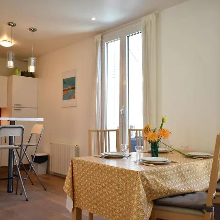 Les Roches By Interhome