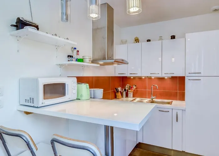 Les Roches By Interhome Appartement Trouville-sur-Mer