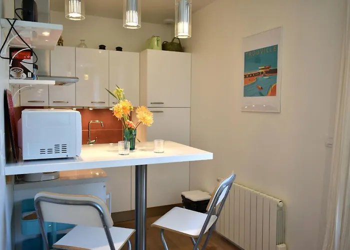 Les Roches By Interhome Trouville-sur-Mer